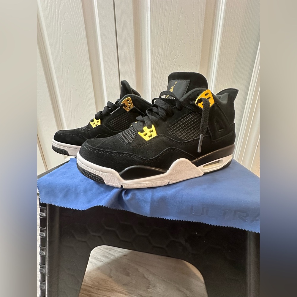 Air Jordan 4 Retro Royalty - Picture 12 of 13